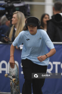 Julieta González, en Skate modalidad Street. Juegos Panamericanos Santiago 2023. Explanada de los Deportes Urbanos .