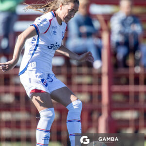 Sofía Oxandabarat, de Nacional. Campeonato Uruguayo de Fútbol Femenino. Complejo Rentistas.