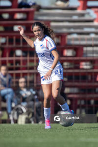 Karen Vega, de Nacional. Campeonato Uruguayo de Fútbol Femenino. Complejo Rentistas.