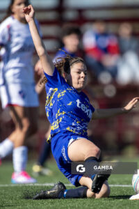 Cecilia Peraza, de Bella Vista. Campeonato Uruguayo de Fútbol Femenino. Complejo Rentistas.