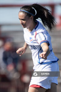 Alison Latua, de Nacional. Campeonato Uruguayo de Fútbol Femenino. Complejo Rentistas.