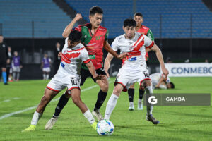 Freddy Noguera, de Boston River. Copa Conmebol Sudamericana. Estadio Centenario.