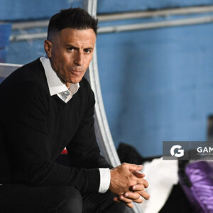 Pablo Peirano, director técnico de Nacional. Torneo Apertura - Liga AUF uruguaya 2025. Estadio Gran Parque Central.