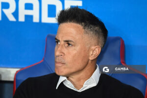 Pablo Peirano, director técnico de Nacional. Torneo Apertura – Liga AUF uruguaya 2025. Estadio Gran Parque Central.