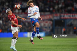 Luciano Boggio, de Nacional. Torneo Apertura – Liga AUF uruguaya 2025. Estadio Gran Parque Central.