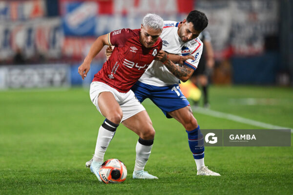 Nicolás Ferreira, de Wanderers. Torneo Apertura – Liga AUF uruguaya 2025. Estadio Gran Parque Central.