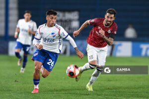 Bruno Arady, de Nacional. Torneo Apertura – Liga AUF uruguaya 2025. Estadio Gran Parque Central.