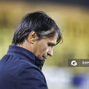 Tabaré Silva, director técnico de Cerro. Torneo Apertura. Estadio Campeón del Siglo.