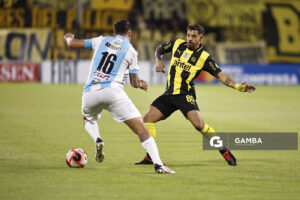 Mathías Abero, de Cerro. Torneo Apertura. Estadio Campeón del Siglo.