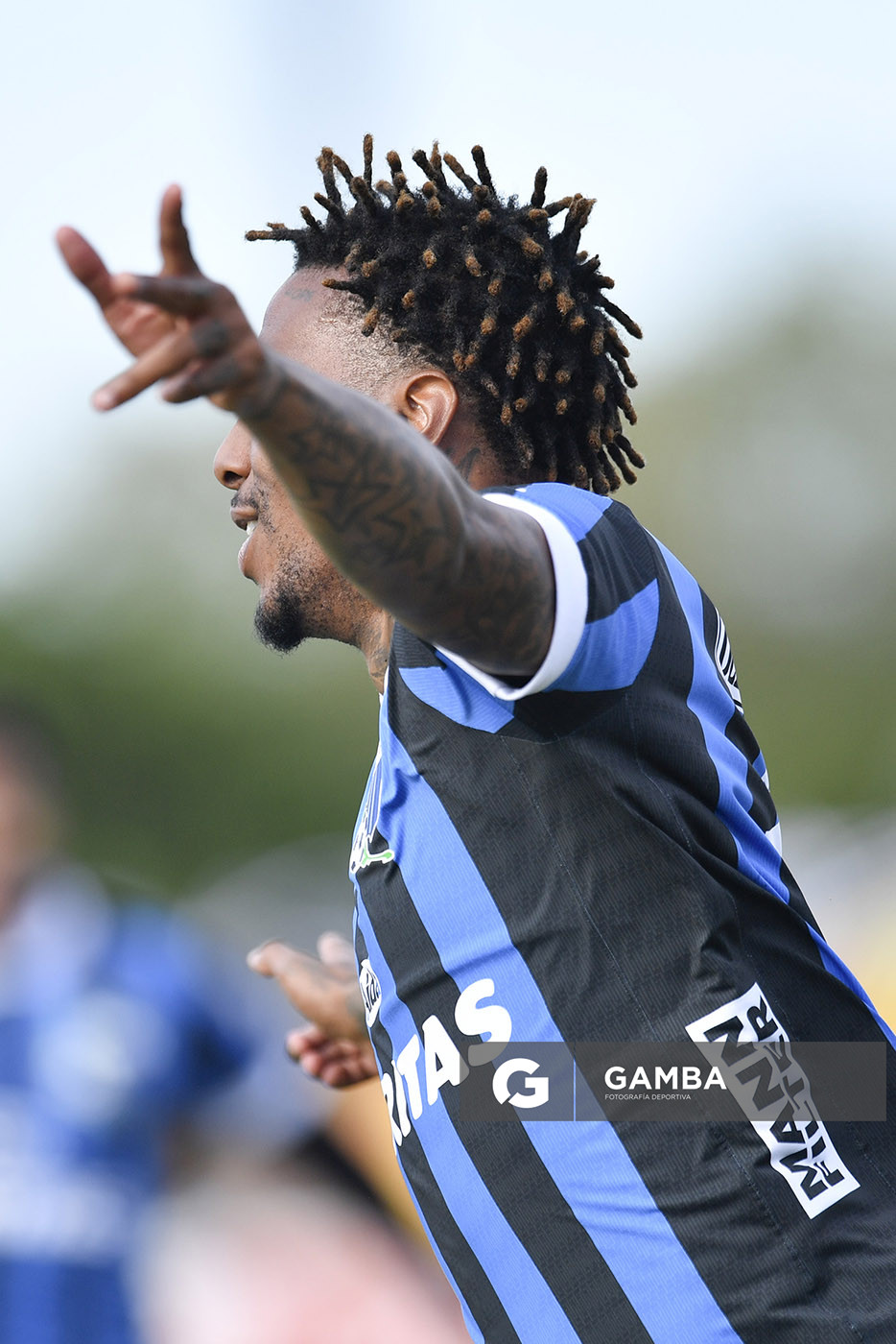 Abel Hernández, de Liverpool. Torneo Apertura. Estadio Parque Abraham Paladino.