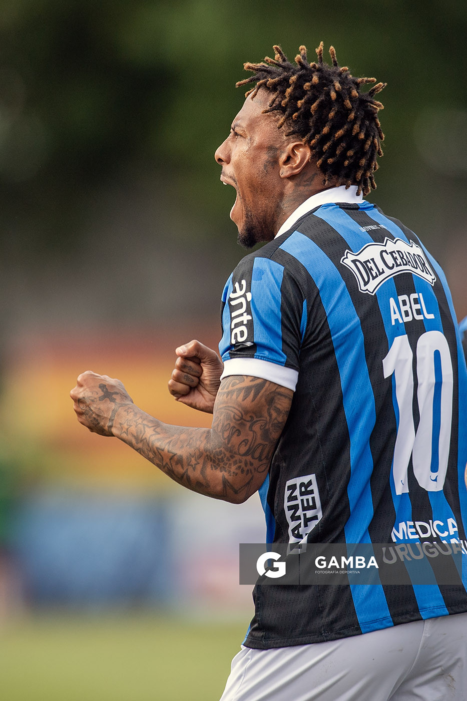 Abel Hernández, de Liverpool. Torneo Apertura. Estadio Parque Abraham Paladino.