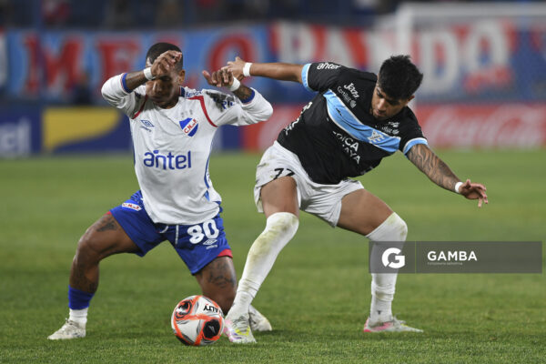 Facundo Silvestre, de Cerro, Torneo Apertura. Estadio Gran Parque Central.