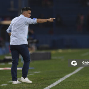 Pablo Peirano, director técnico de Nacional, Torneo Apertura. Estadio Gran Parque Central.