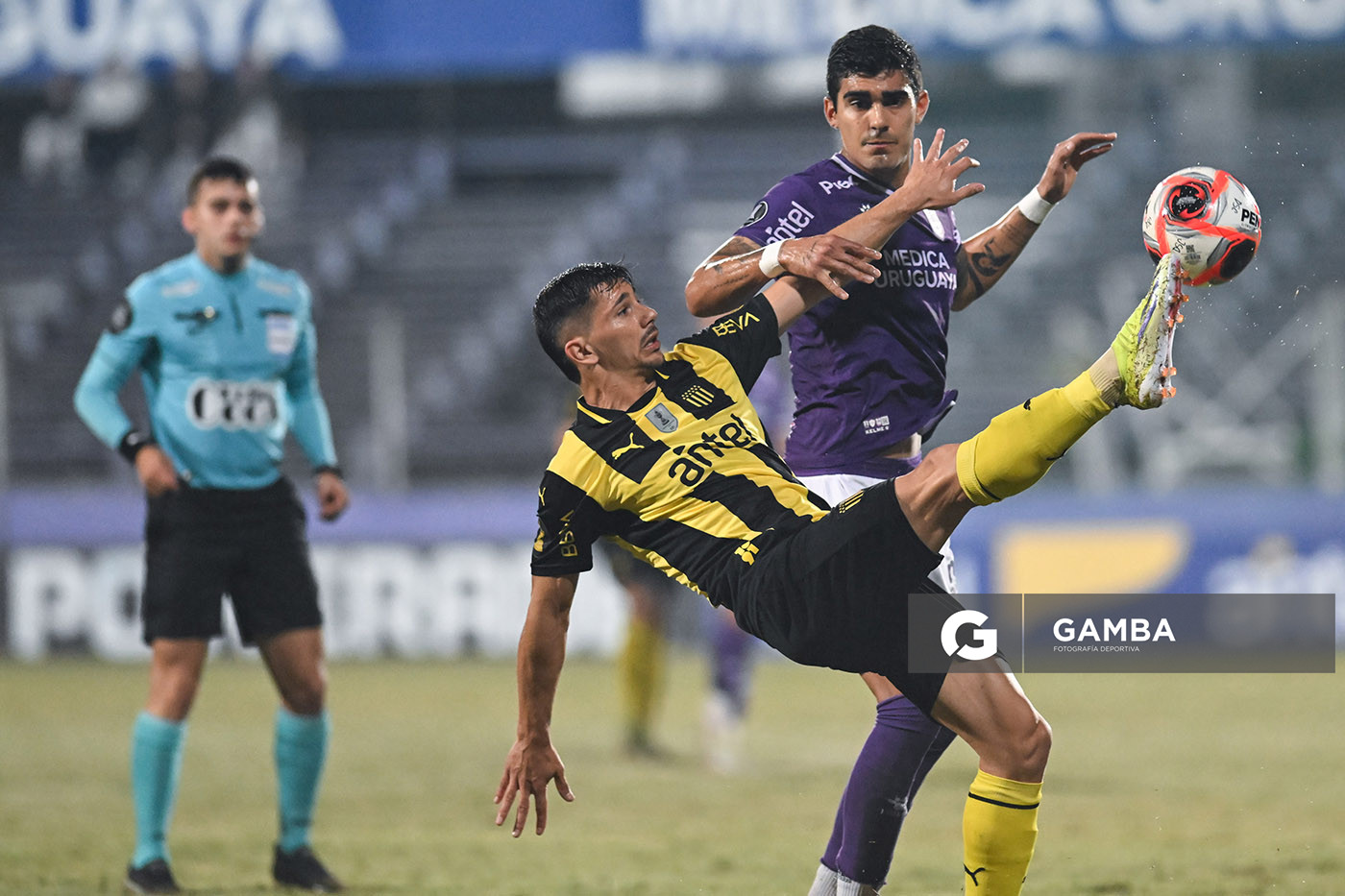 Maximiliano Silvera, de Peñarol. Torneo Apertura – Liga AUF uruguaya 2025. Estadio Luis Franzini.