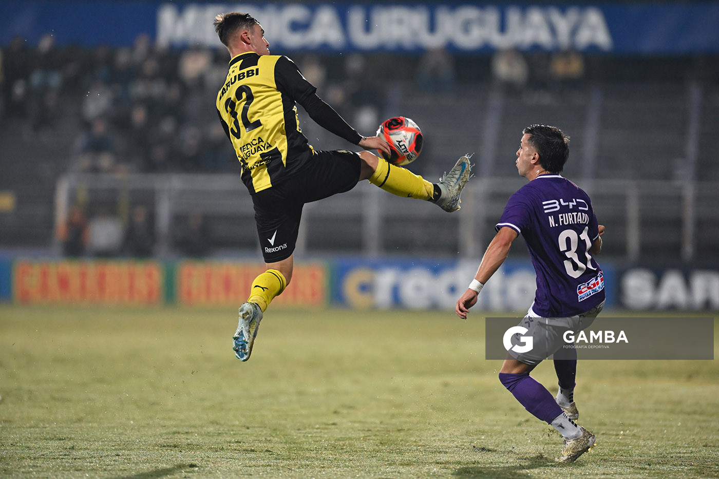 Leandro Umpiérrez, de Peñarol. Torneo Apertura – Liga AUF uruguaya 2025. Estadio Luis Franzini.