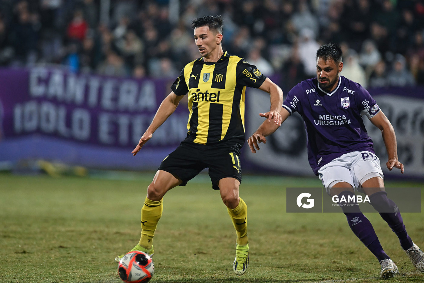 Maximiliano Silvera, de Peñarol. Torneo Apertura – Liga AUF uruguaya 2025. Estadio Luis Franzini.