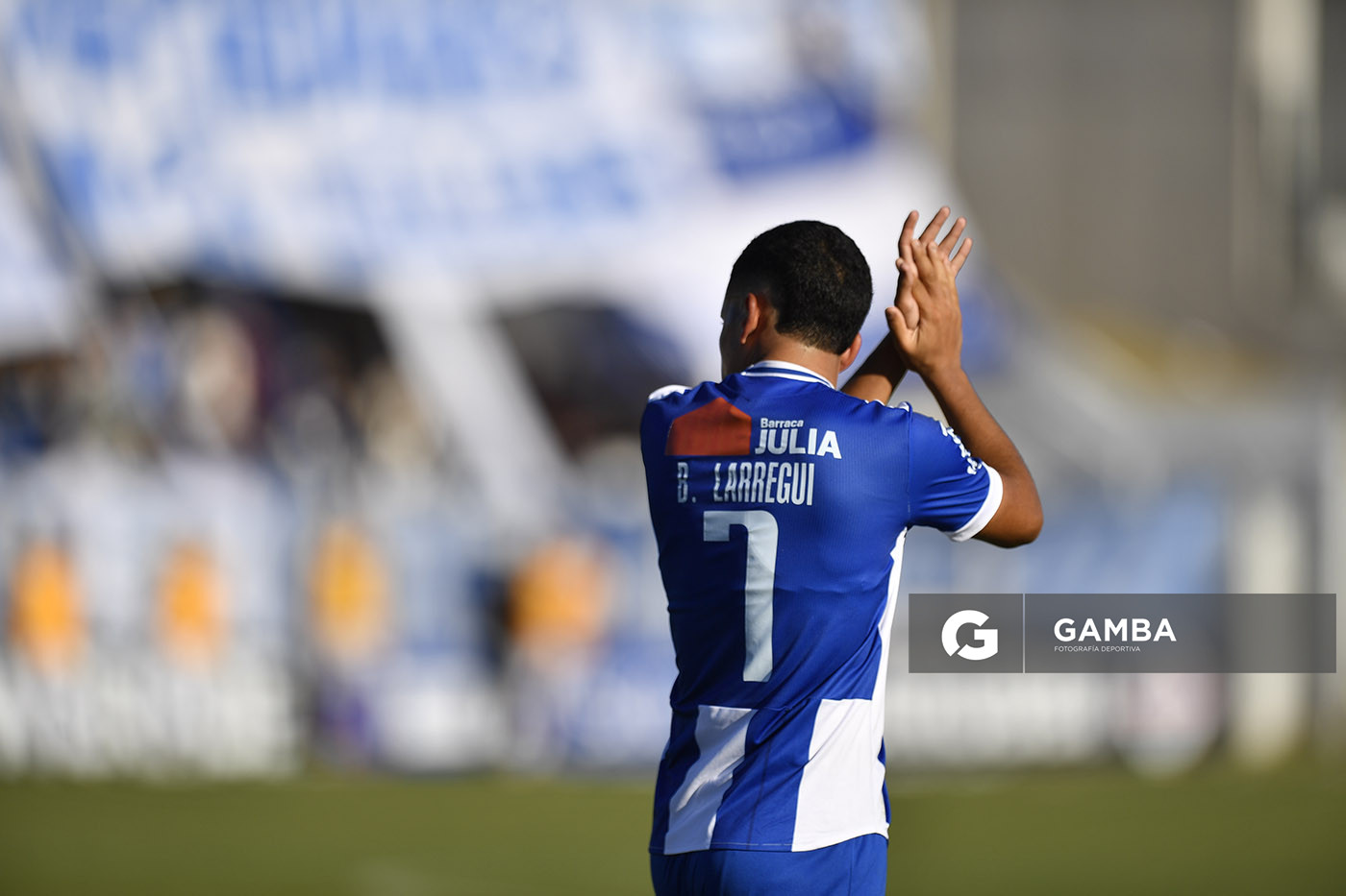 Bruno Larregui, de Juventud. Torneo Apertura. Estadio Artigas.