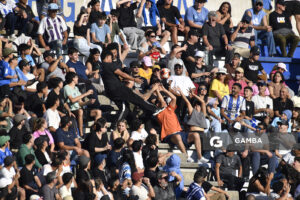 Hinchas de Juventud. Torneo Apertura. Estadio Artigas.