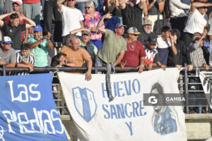 Hinchas de Juventud. Torneo Apertura. Estadio Artigas.