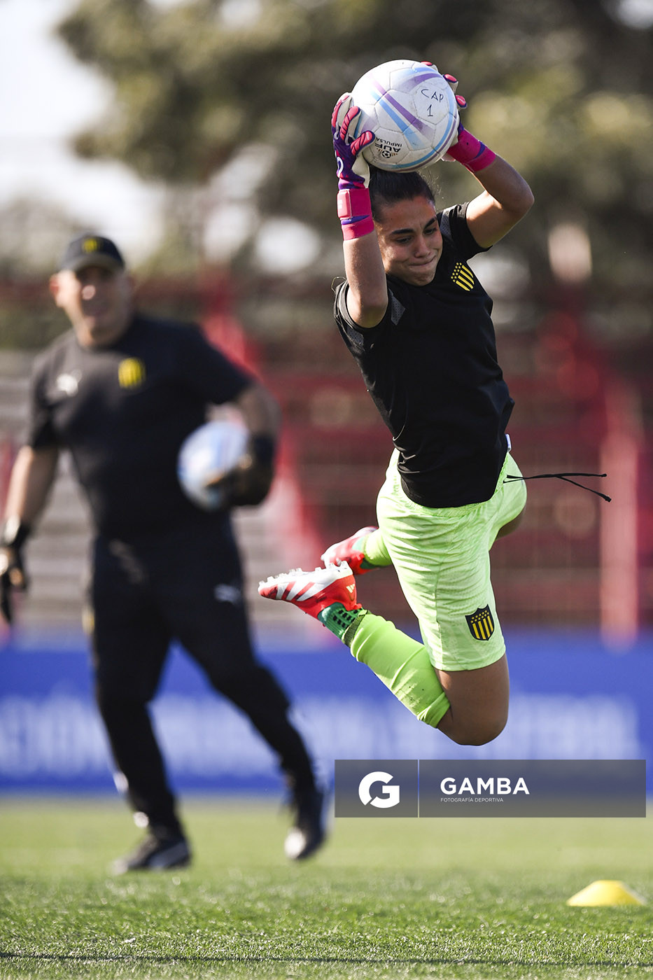 Vanina Sburlatti, golera de Peñarol. Campeonato Uruguayo de Fútbol Femenino. Complejo Rentistas.