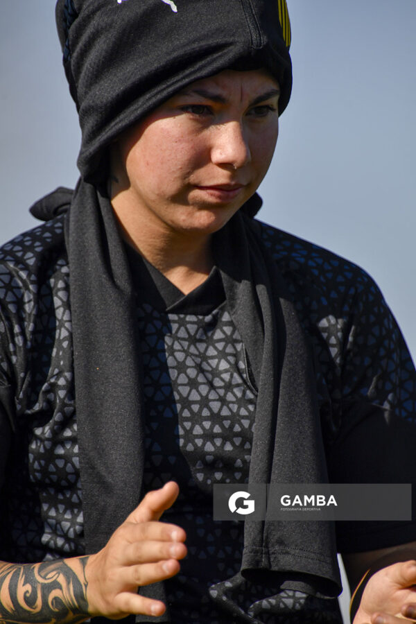 Érika Vidiella, de Peñarol. Campeonato Uruguayo de Fútbol Femenino. Complejo Rentistas.