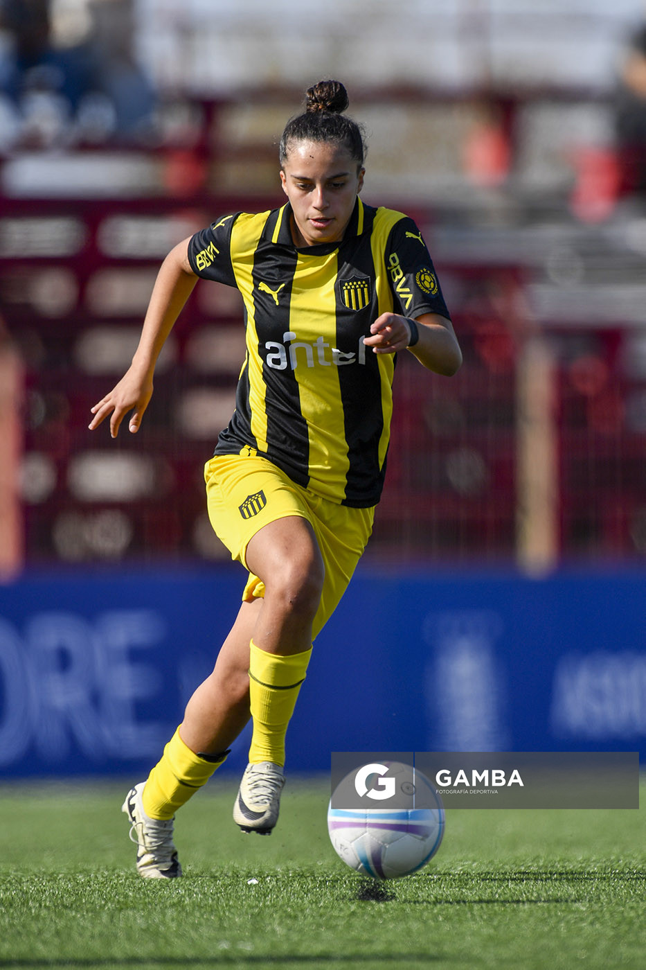 Valentina Casco, de Peñarol. Campeonato Uruguayo de Fútbol Femenino. Complejo Rentistas.