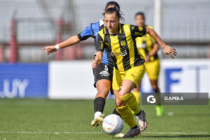 Guillermina Basso, de Peñarol. Campeonato Uruguayo de Fútbol Femenino. Complejo Rentistas.