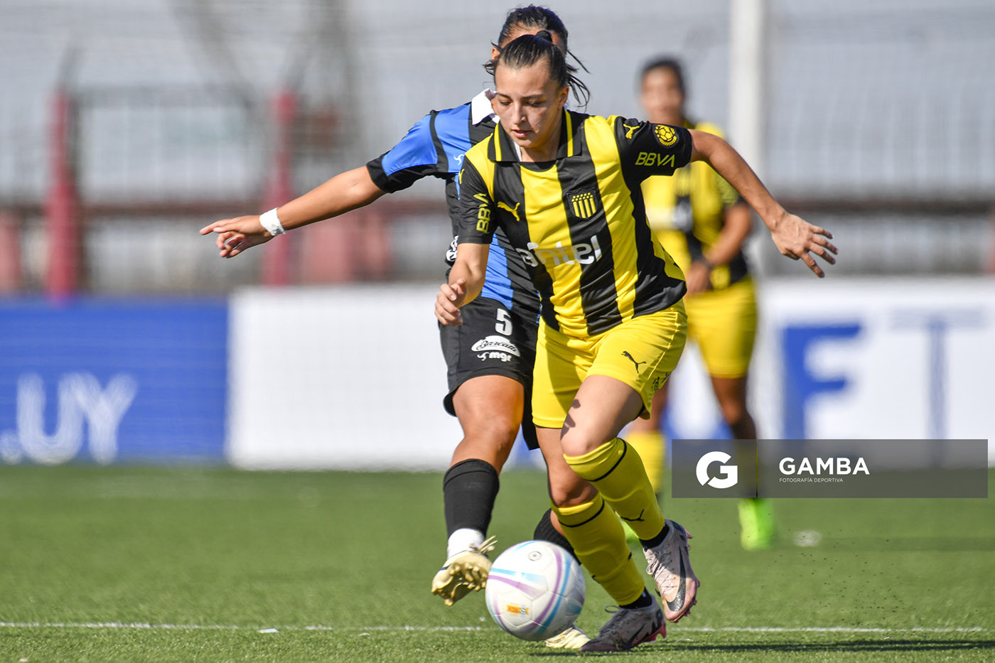 Guillermina Basso, de Peñarol. Campeonato Uruguayo de Fútbol Femenino. Complejo Rentistas.