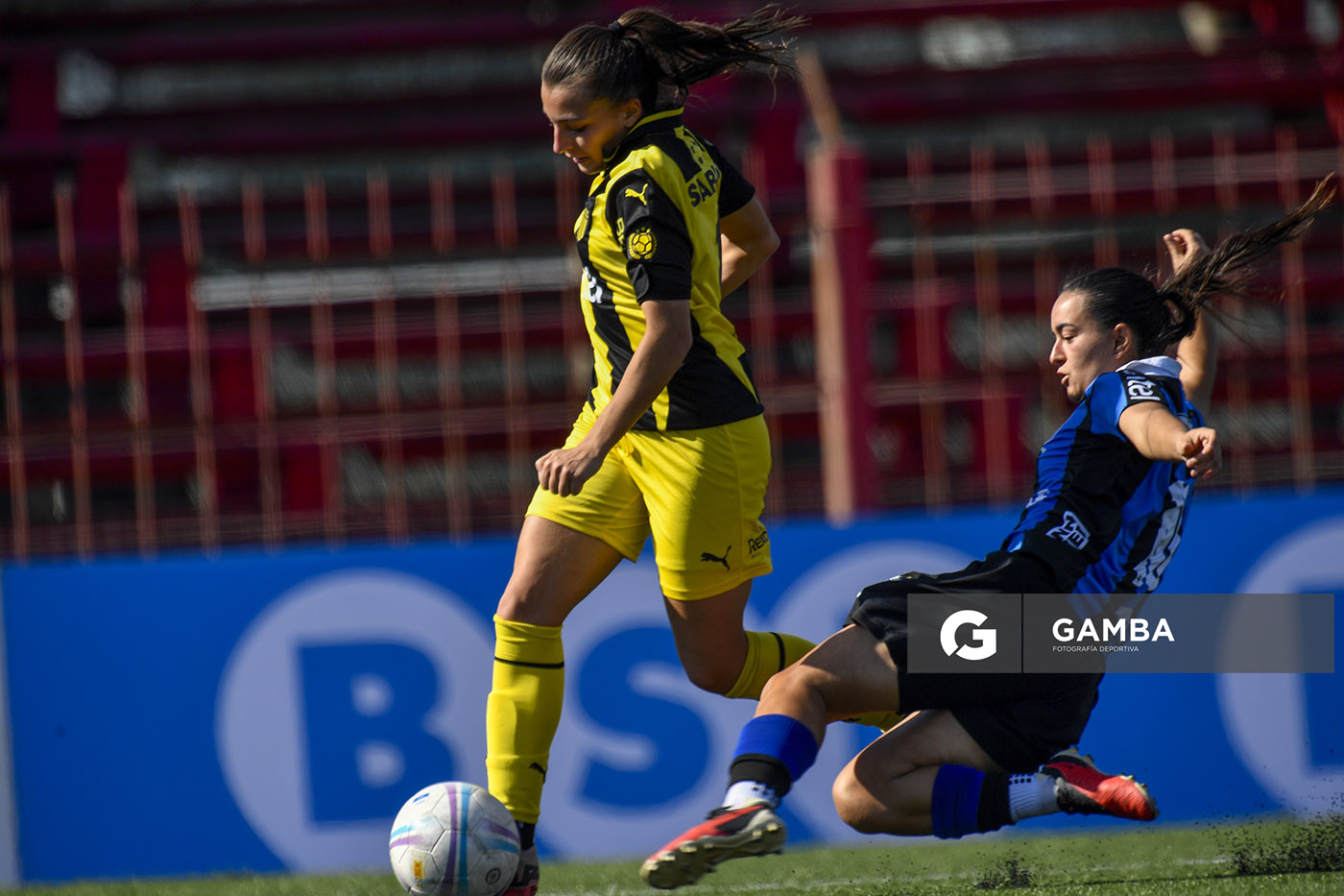 Guillermina Basso, de Peñarol. Campeonato Uruguayo de Fútbol Femenino. Complejo Rentistas.