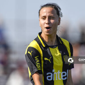 Tatiana Martínez, de Peñarol. Campeonato Uruguayo de Fútbol Femenino. Complejo Rentistas.