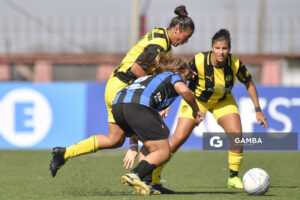 Julieta Osores, de Liverpool. Campeonato Uruguayo de Fútbol Femenino. Complejo Rentistas.