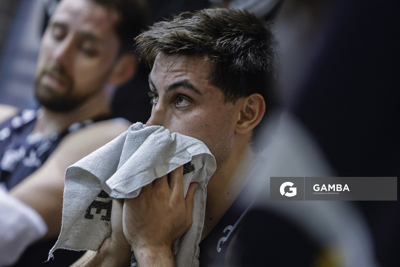 Lucas Capalbo, de Malvín. Liga Uruguaya de Básquetbol. Gimnasio de Aguada.