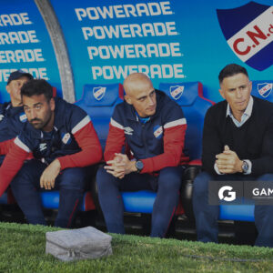 Pablo Peirano, director técnico de Nacional. Torneo Apertura. Estadio Gran Parque Central.