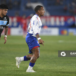 Rómulo Otero, de Nacional. Torneo Apertura. Estadio Gran Parque Central.
