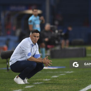 Pablo Peirano, director técnico de Nacional. Torneo Apertura. Estadio Gran Parque Central.