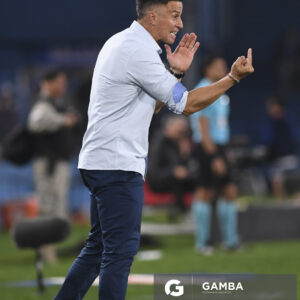 Pablo Peirano, director técnico de Nacional. Torneo Apertura. Estadio Gran Parque Central.
