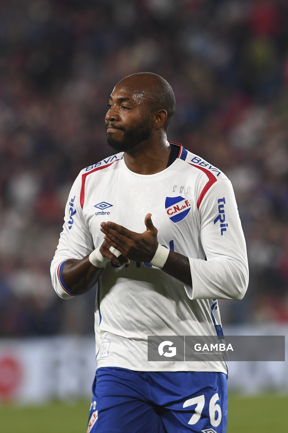 Diego Herazo, de Nacional. Torneo Apertura. Estadio Gran Parque Central.