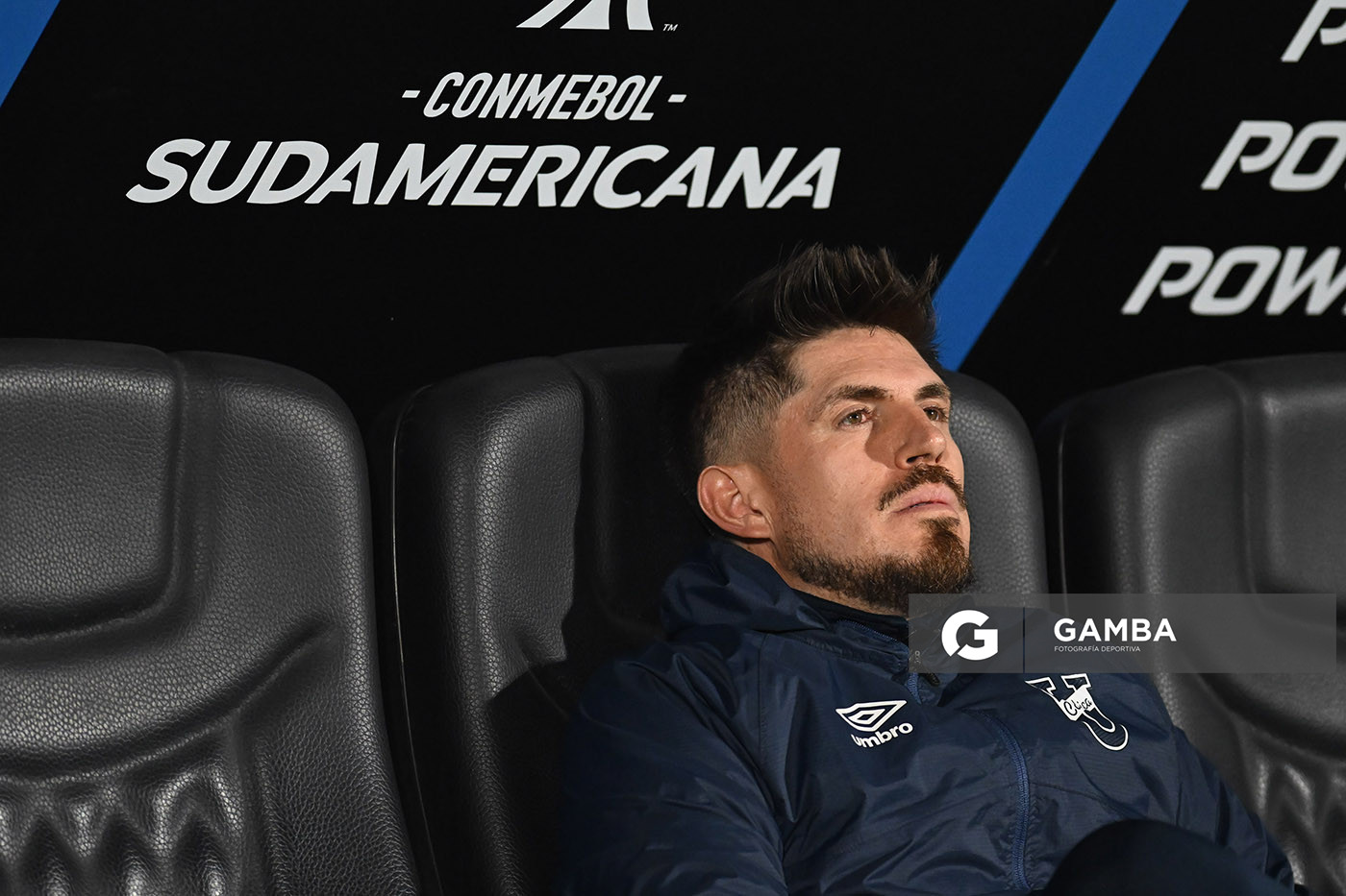 Diego Martínez, director técnico de Universidad Católica. Copa Conmebol Sudamericana. Estadio Centenario.