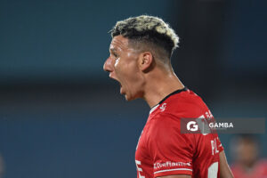 Byron Palacios, de Universidad Católica. Copa Conmebol Sudamericana. Estadio Centenario.