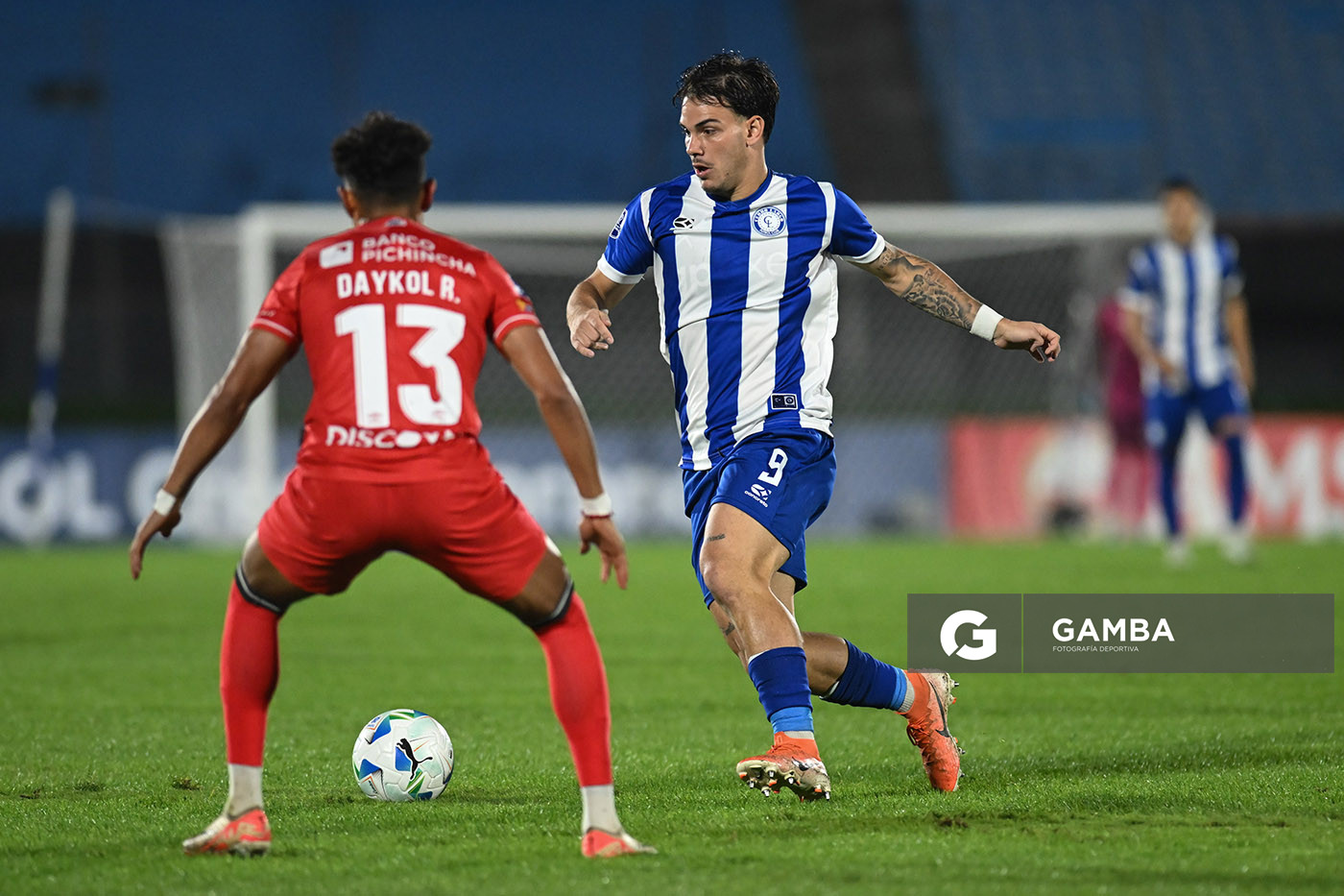 Franco Rossi, de Cerro Largo. Copa Conmebol Sudamericana. Estadio Centenario.