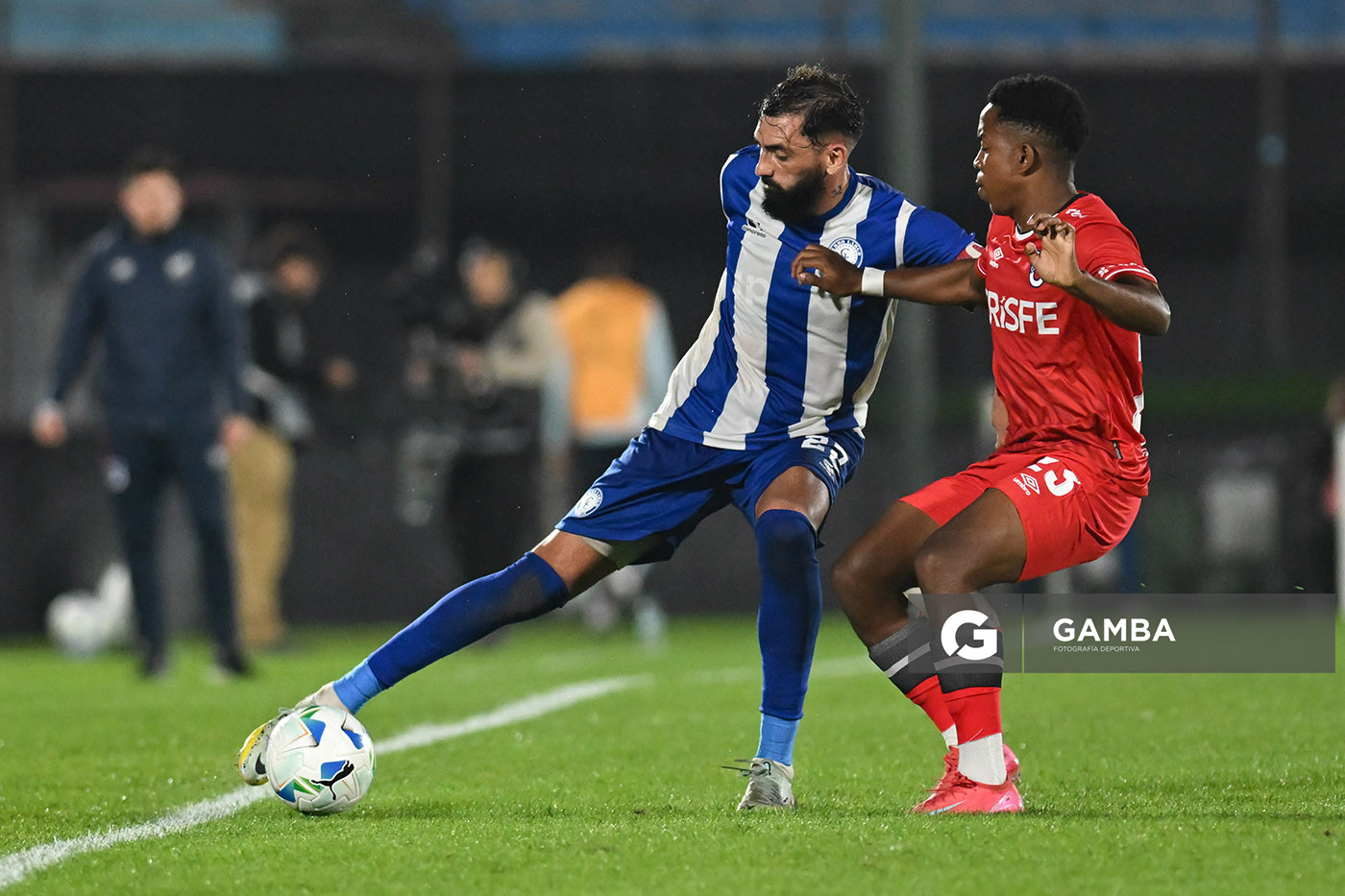 Nicolás Bertochi, de de Cerro Largo. Copa Conmebol Sudamericana. Estadio Centenario.