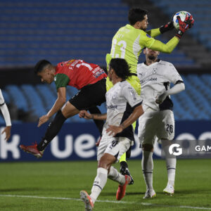 Rodrigo Rey, golero de Independiene. Copa Sudamericana. Estadio Centenario.