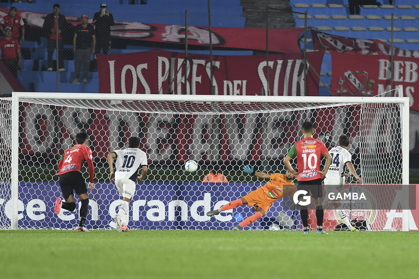 Matías Giménez, de Independiente. Copa Sudamericana. Estadio Centenario.