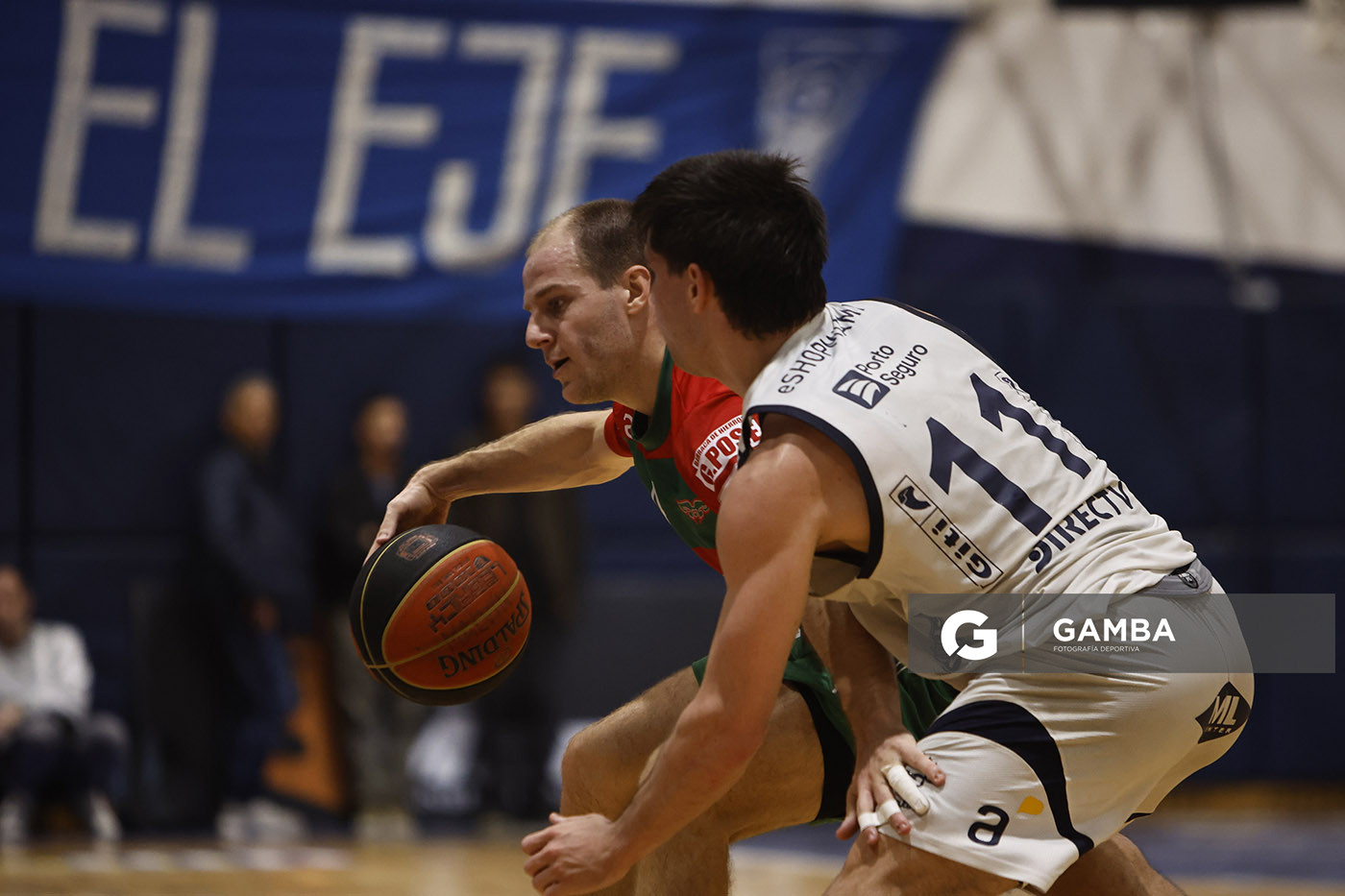 Santiago Vidal, de Aguada. Liga Uruguaya de Básquetbol. Gimnasio de Malvín.