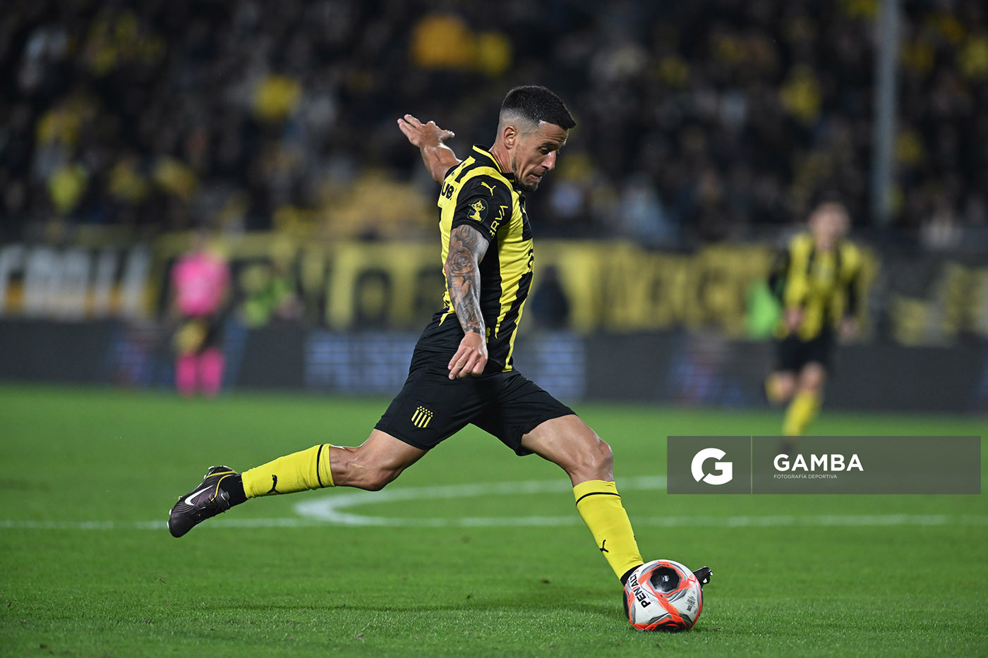 Javier Cabrera, de Peñarol. Torneo Apertura. Estadio Campeón del Siglo.