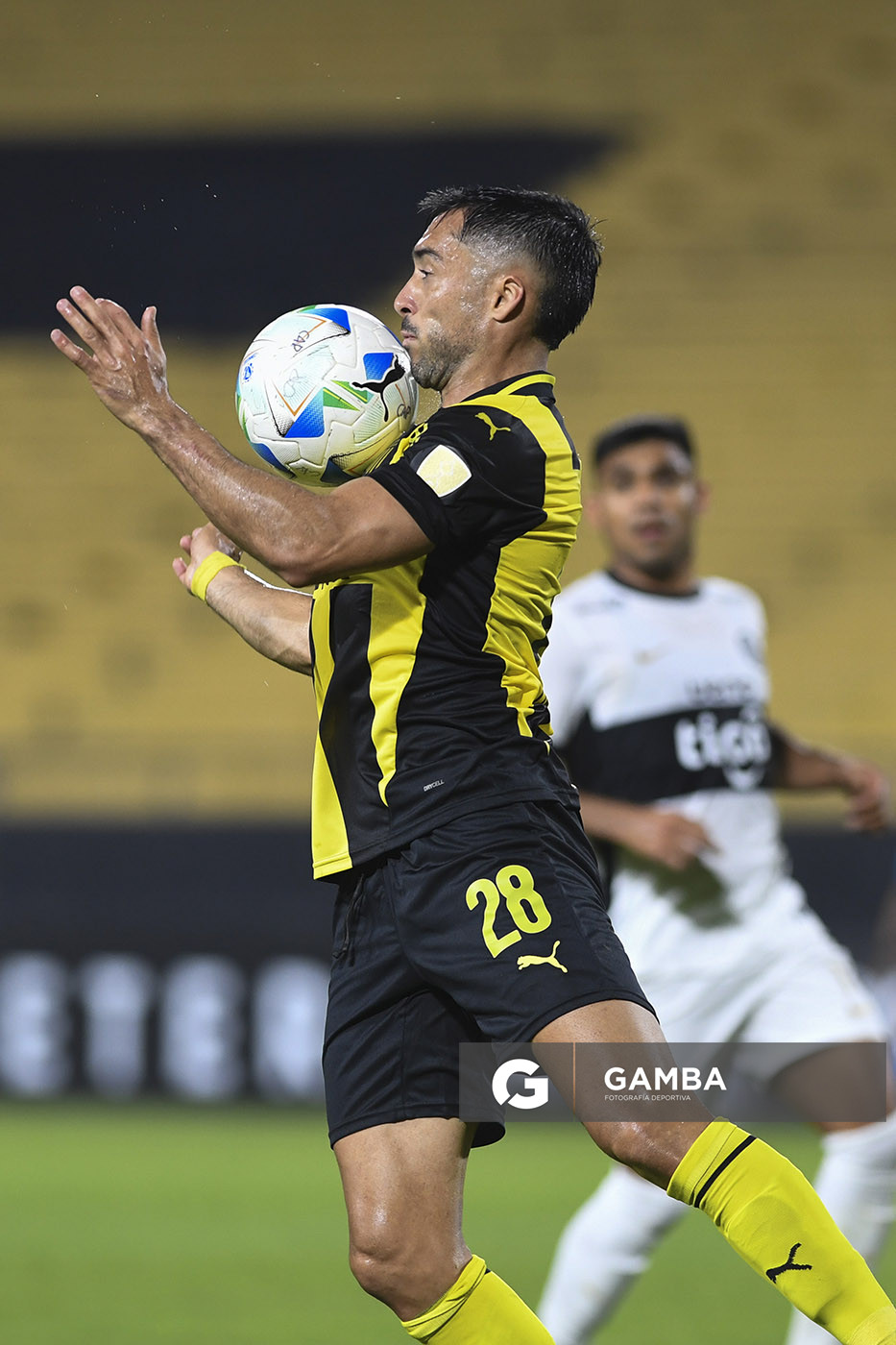 Jaime Báez, de Peñarol. Copa Conmebol Libertadores. Estadio Campeón del Siglo.