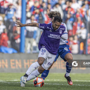 Walter Montoya, de Defensor Sporting. Torneo Apertura. Estadio Gran Parque Central.