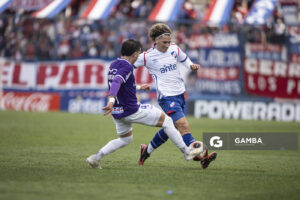 Luciano Boggio, de Nacional. Torneo Apertura. Estadio Gran Parque Central.