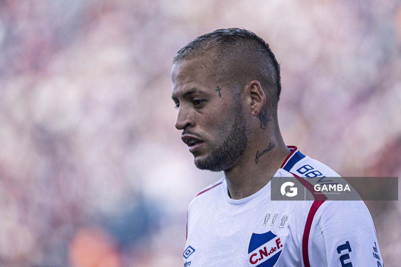 Nicolás López, de Nacional. Torneo Apertura. Estadio Gran Parque Central.