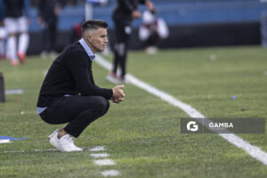 Pablo Peirano, director técnico de Nacional. Torneo Apertura. Estadio Gran Parque Central.
